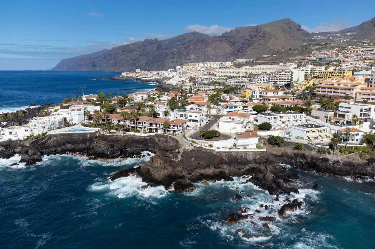Coastal Hideaway Villa Puerto de Santiago  Puerto de Santiago (Tenerife)